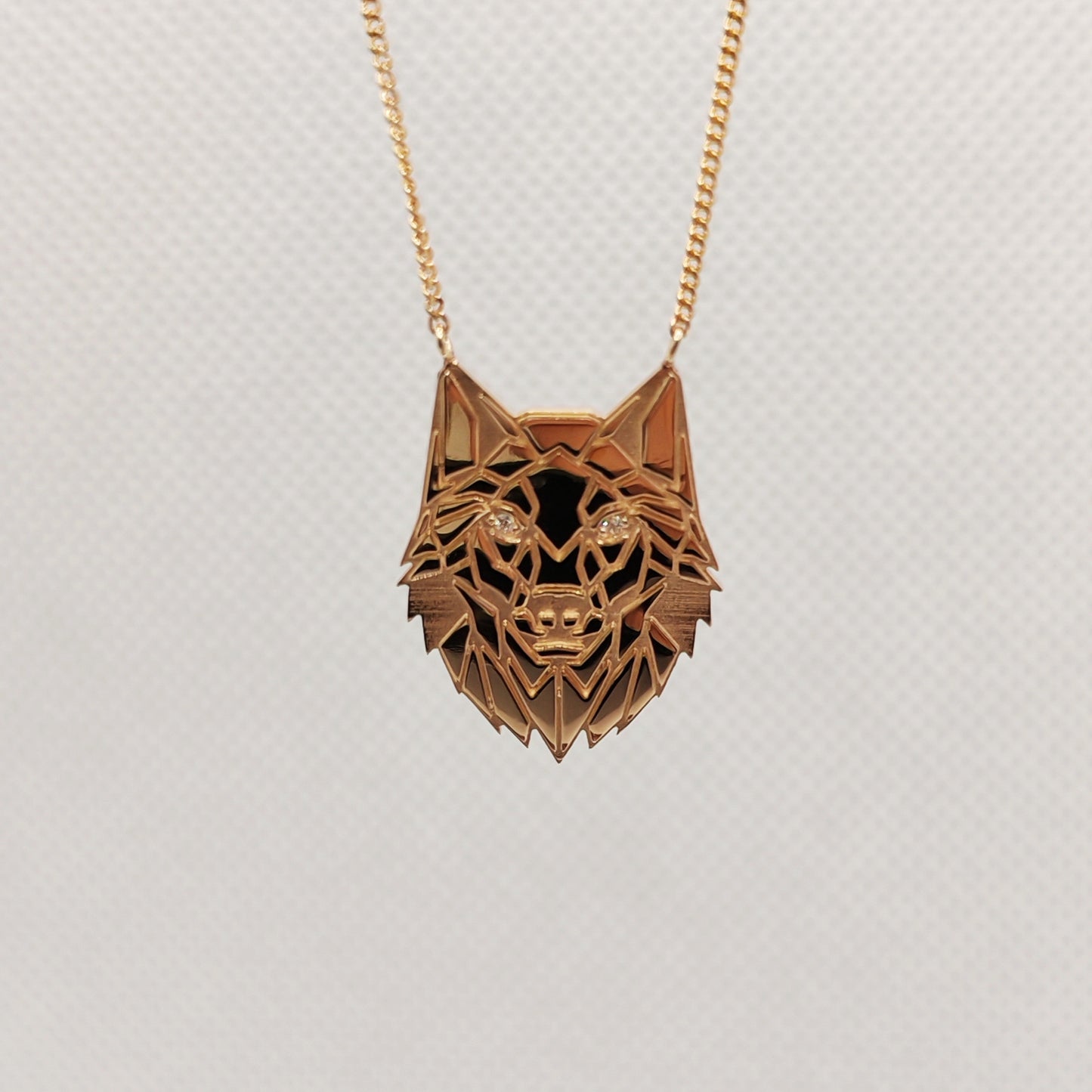Lupus-10K Gold Necklace