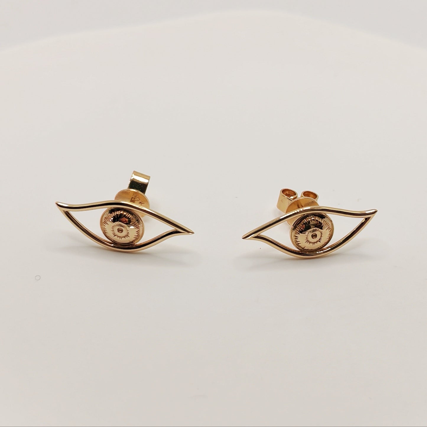 The Eye-10K Gold Stud Earrings