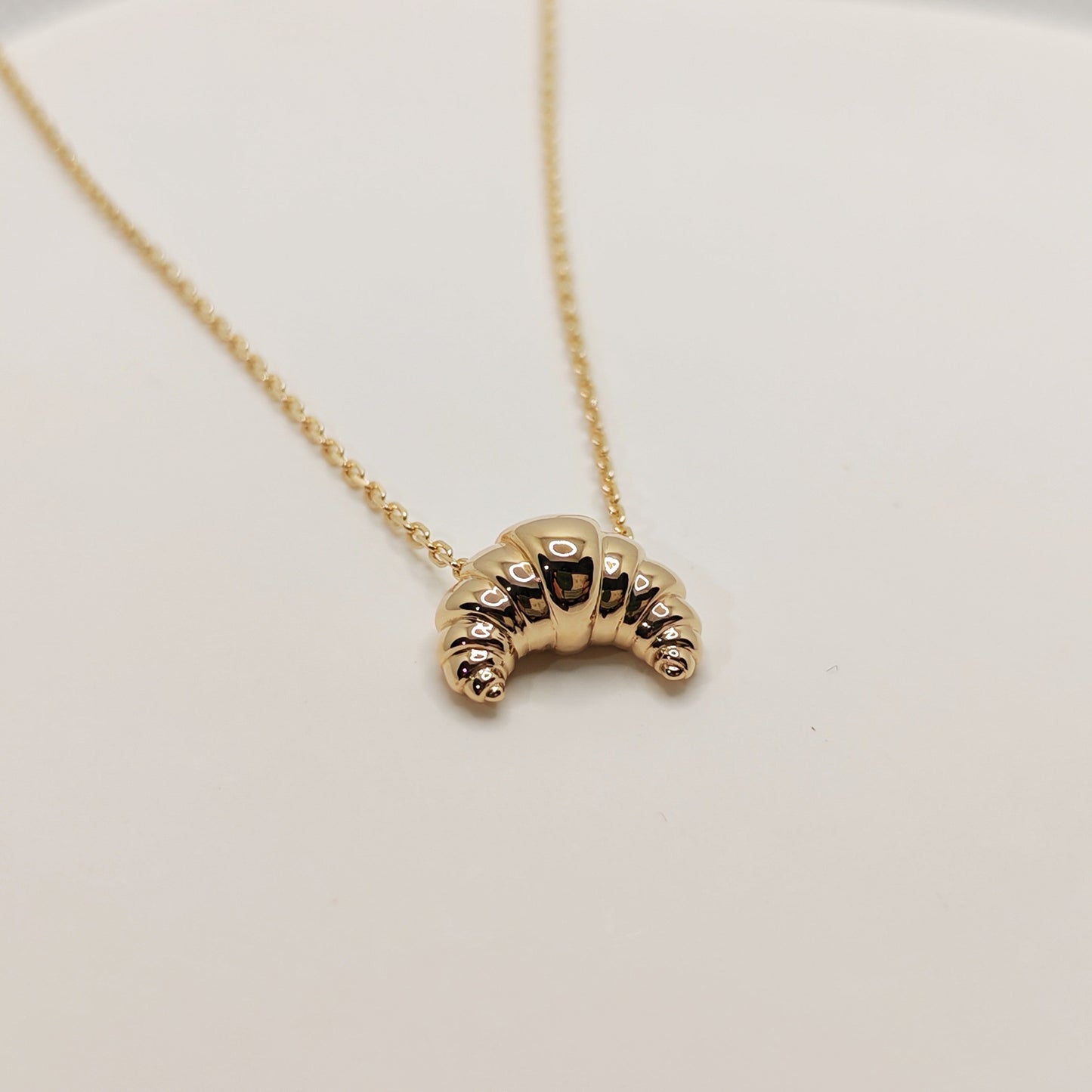 Le Croissant-10K Gold Necklace